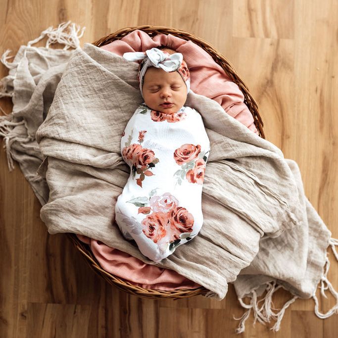 Cuddle swaddle top